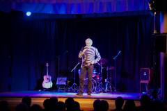 2023-03-11_20H-42m-09s