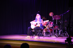 2023-03-11_21H-56m-00s