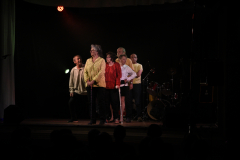 2022-04-23_20H-46m-50s_Hützel Cabaret