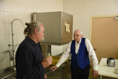 2022-04-23_22H-07m-22s_Hützel Cabaret